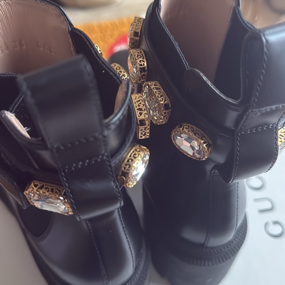 Gucci Trip Embellished Block Heel Chelsea Boots - Picture 6 of 9